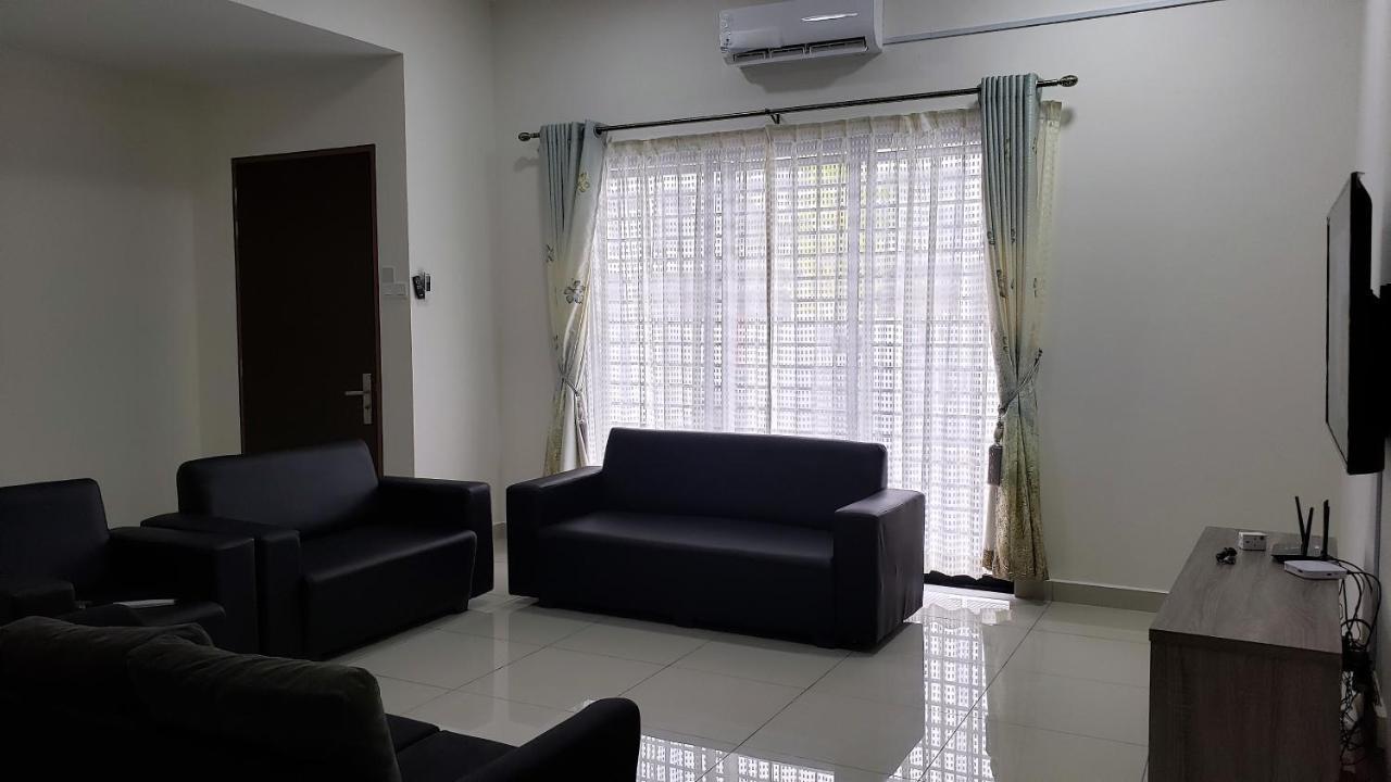 Sr Home-Stay @ Klia Kuala Lumpur Exterior foto